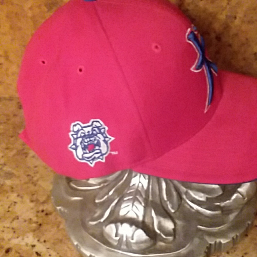 Bulldogs Baseball Cap - Picture 2 of 4